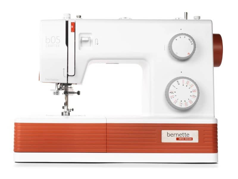 maszyna-do-szycia-bernette-05-crafter-heavy-duty